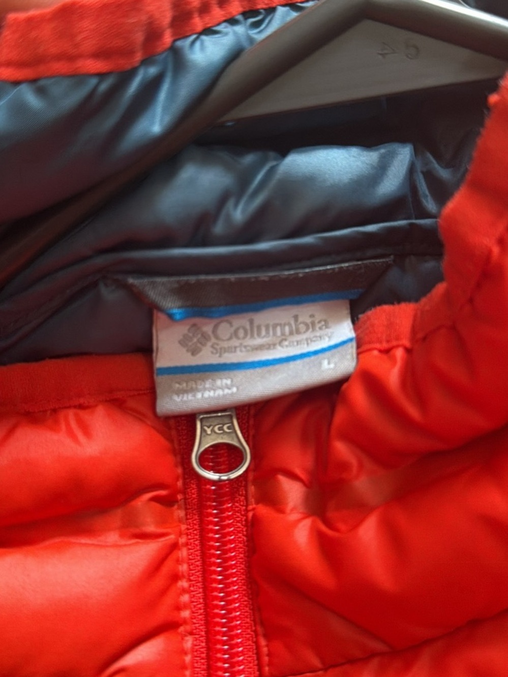 Columbia men’s orange Puffer Jacket with Navy Lining